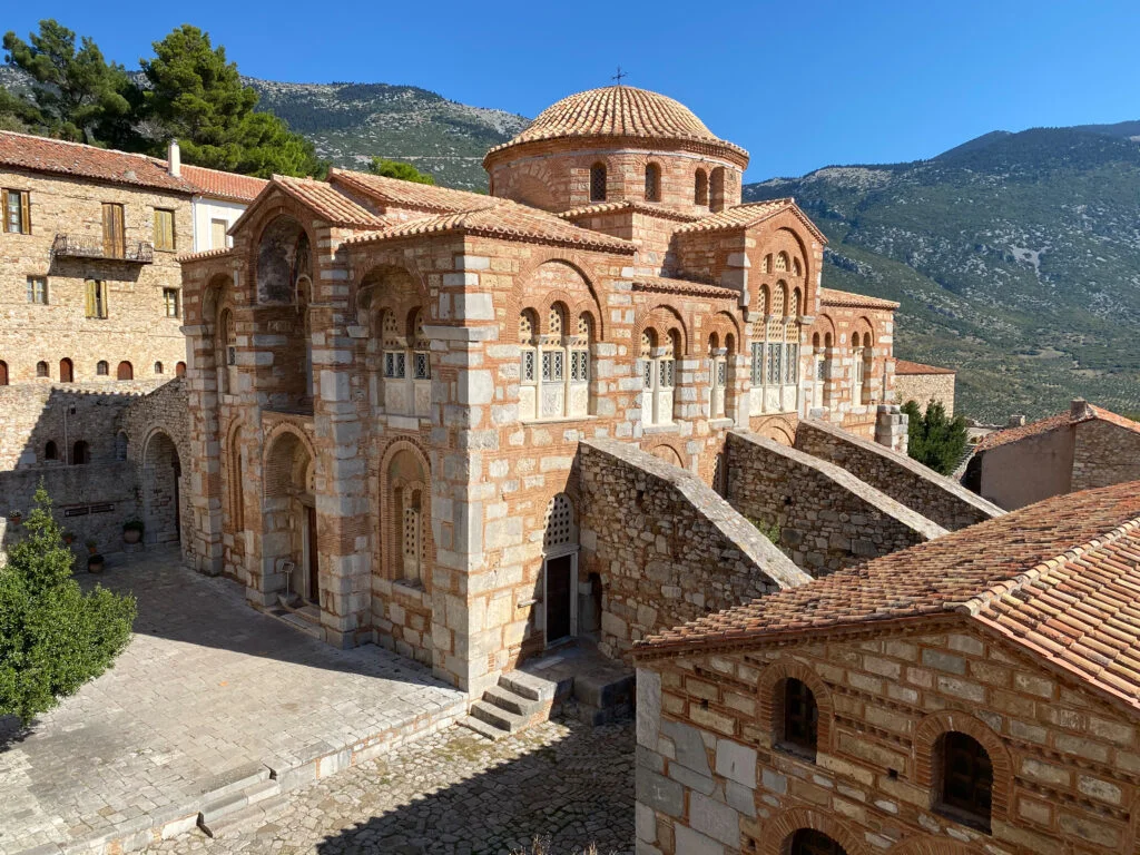 Άγιος Λουκάς (Αθήνα)