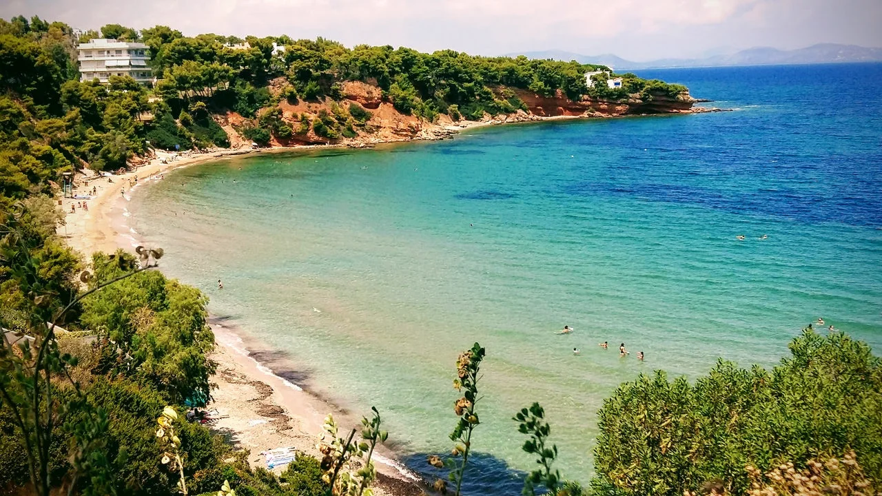 Κόκκινο Λιμανάκι (Ραφήνα)
