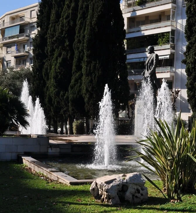 Κυνοσάργους (Αθήνα)