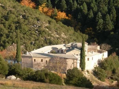 Αγράμπελα