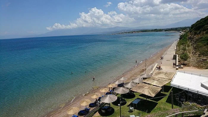 Παραλία Νιφοραιίκων
