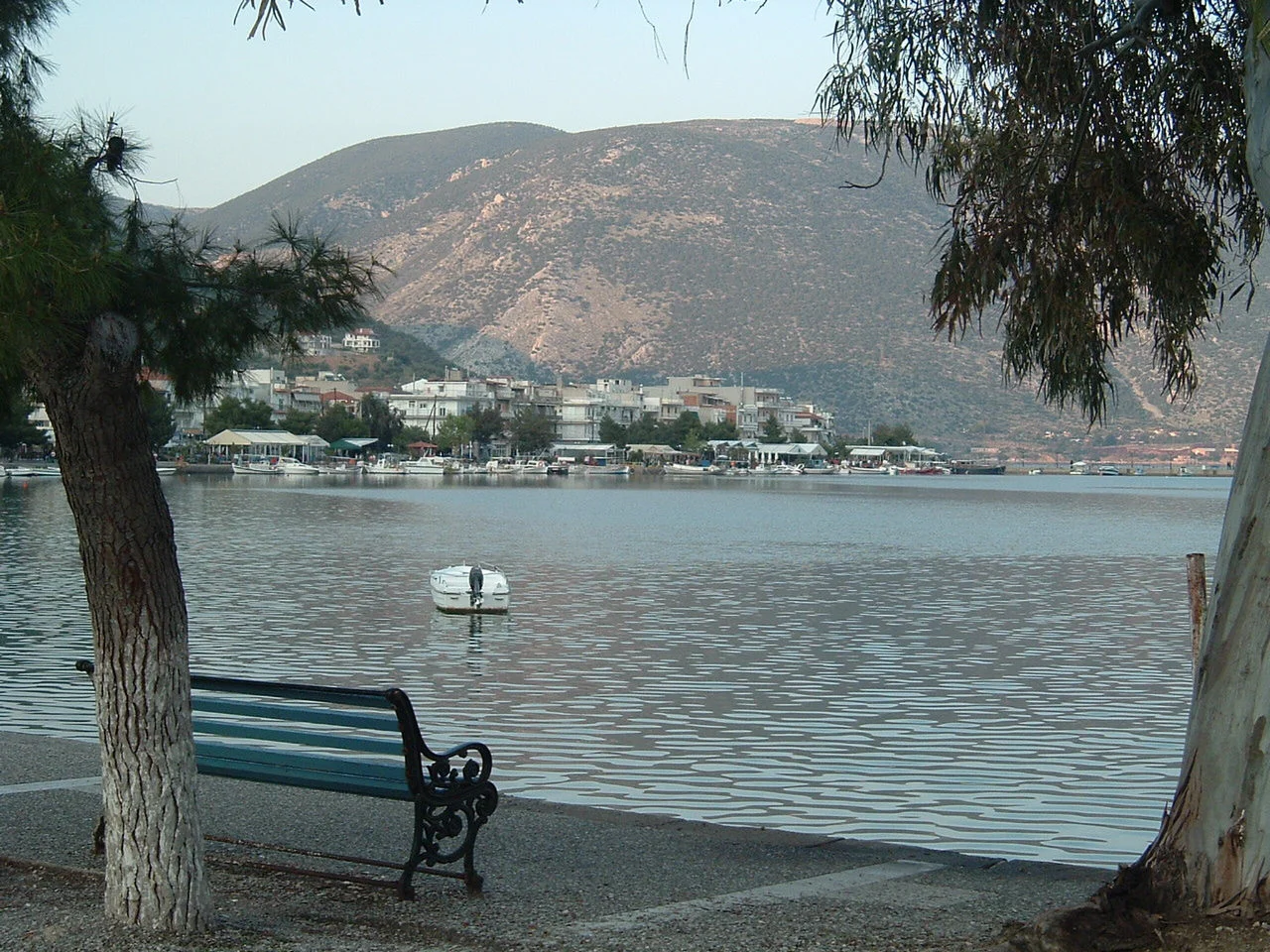 Αντίκυρα