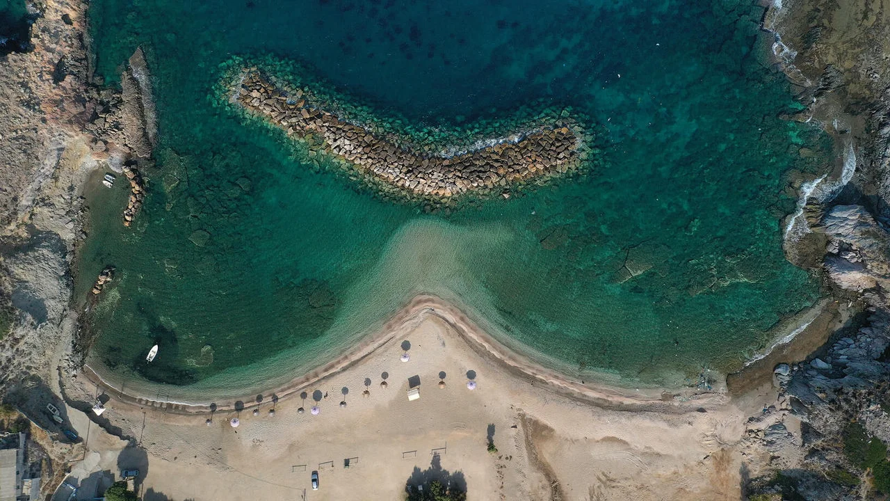 Παραλία Ζαράκων