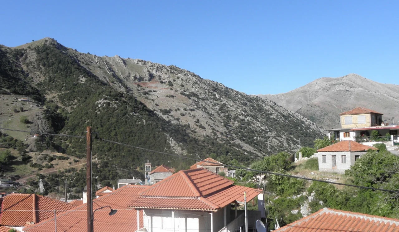Αστράς