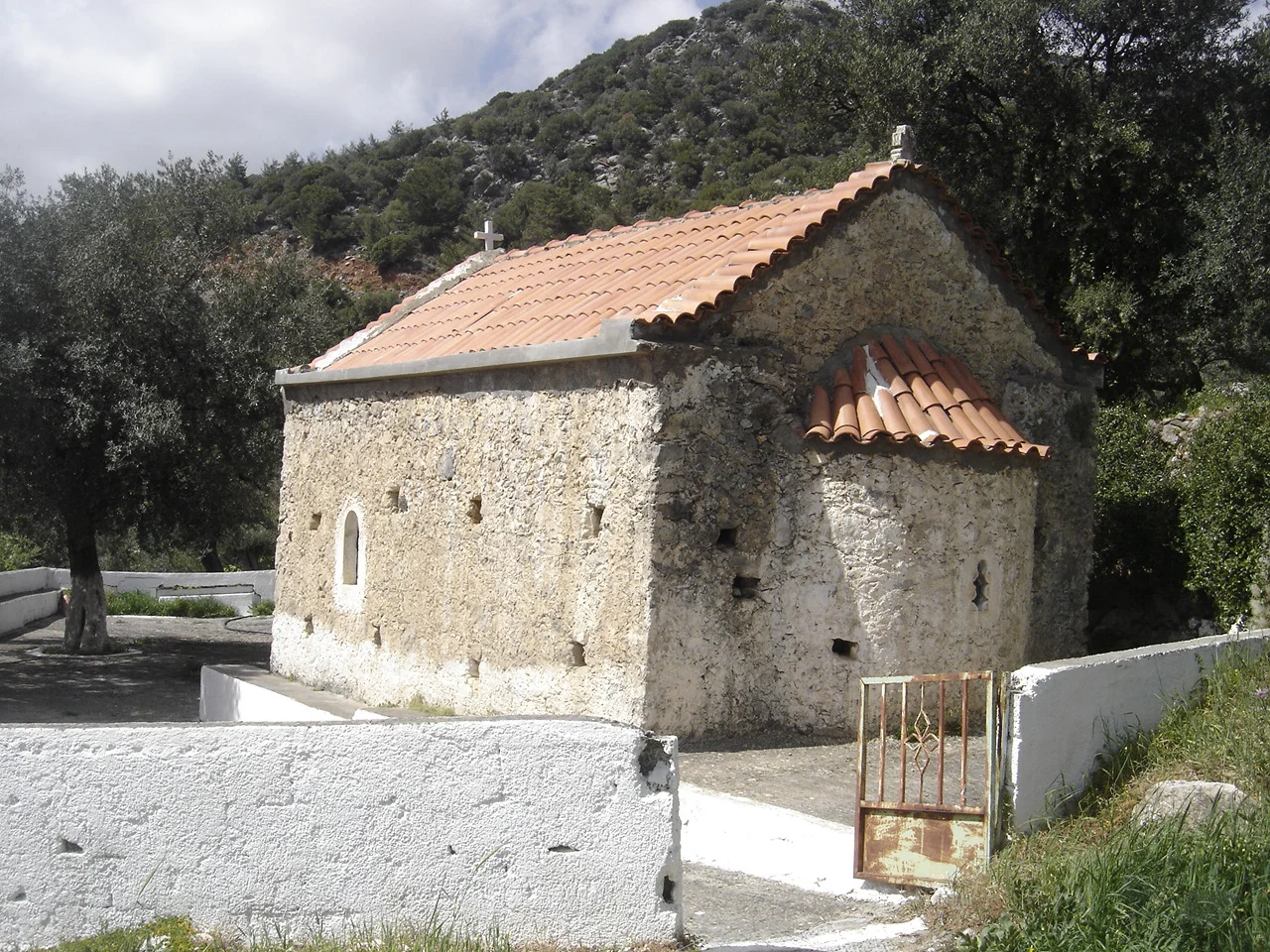 Πεύκος