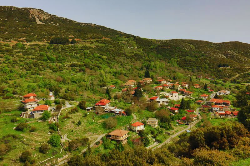 Ίσωμα Καρυών
