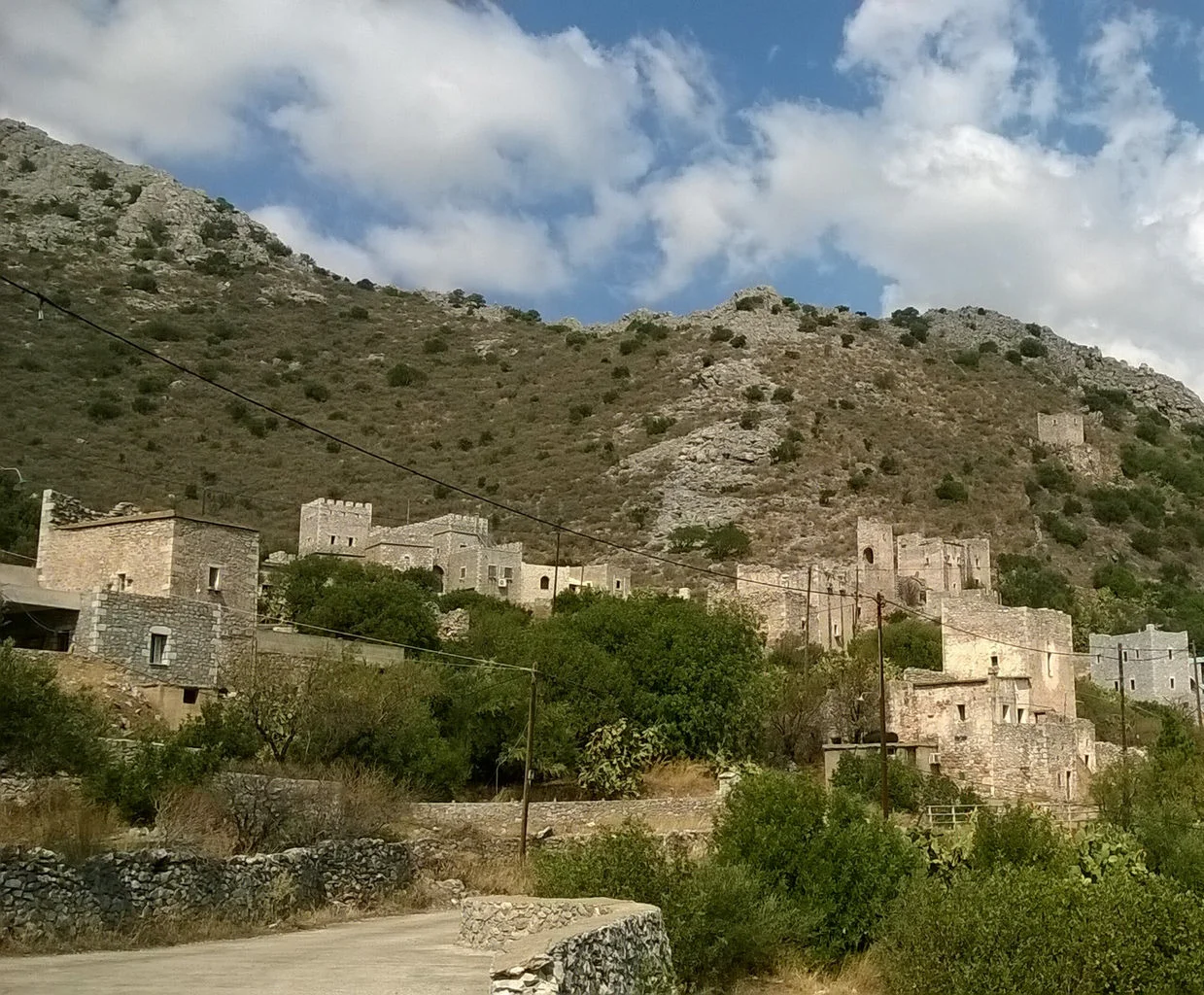Έξω Νύμφιο