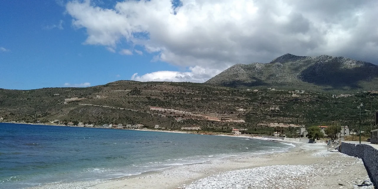 Καραβοστάσι Οιτύλου