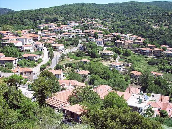 Καρυές