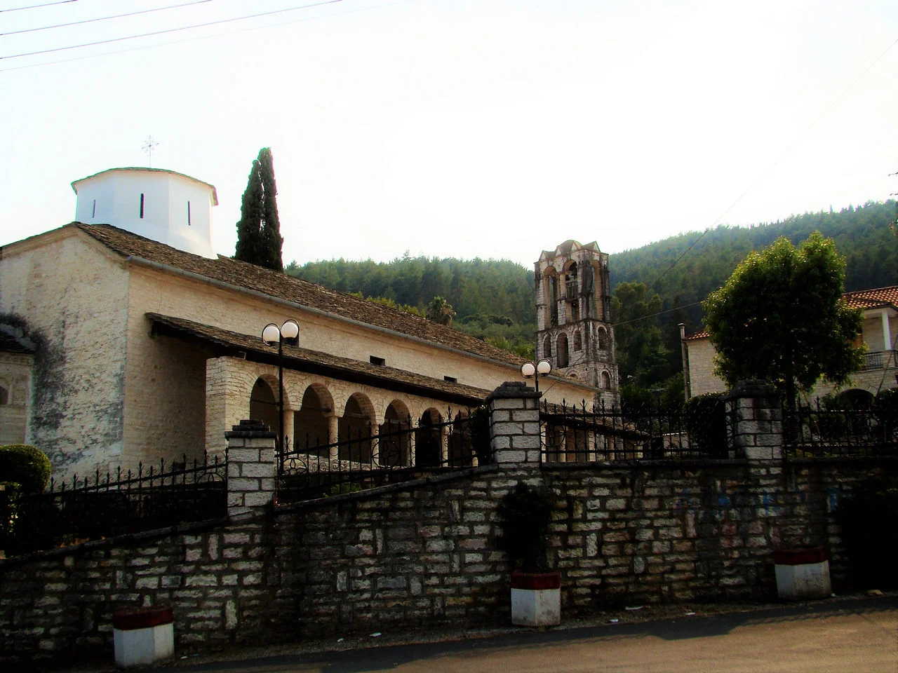 Θεσπρωτικό