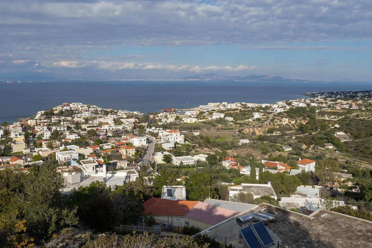 Βαθύ Αίγινας