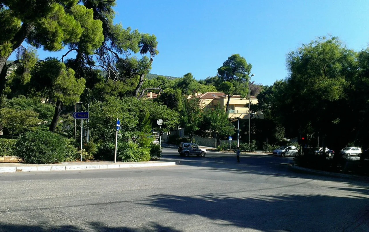 Εκάλη